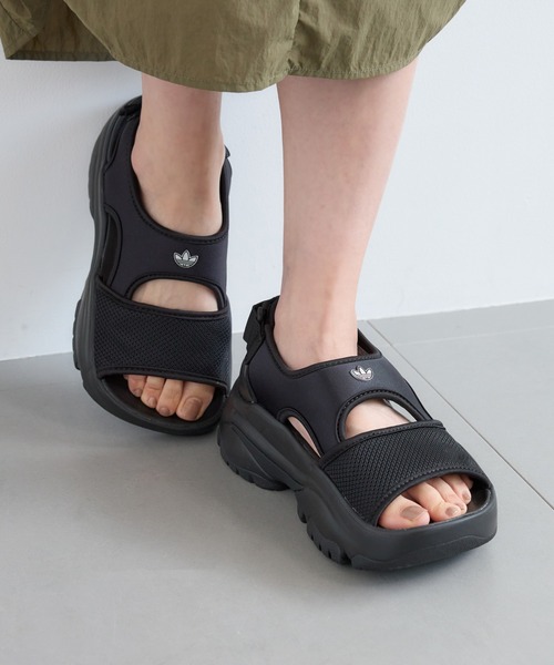 BARNYARDSTORM サンダル adidas(アディダス) / OZGAIA SANDAL