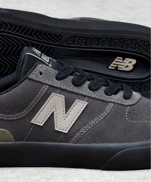 New Balance スニーカー Numeric 272 メンズ レディース
