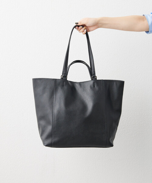 新品　ear PAPILLONNER イアパピヨネ ブラック ハンドバッグ ear PAPILLONNER（イア パピヨネ） ハンドバッグ FREE ブラック