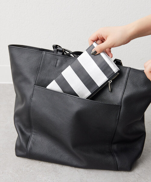 ear PAPILLONNER（イア パピヨネ） トートバッグ - ブラック