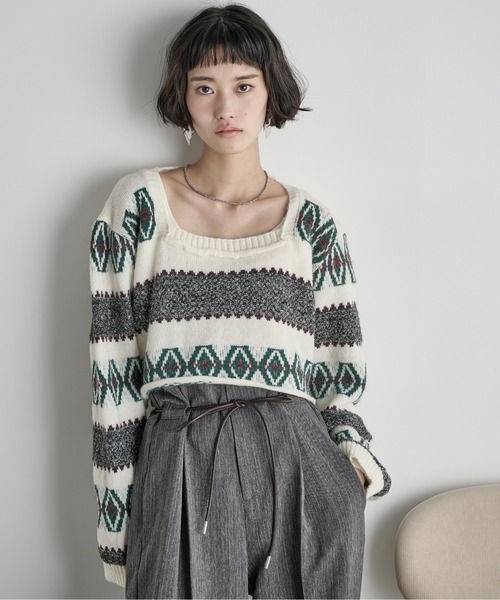 THE Yon ニット セーター エスニックジャガードクロップドニットPO