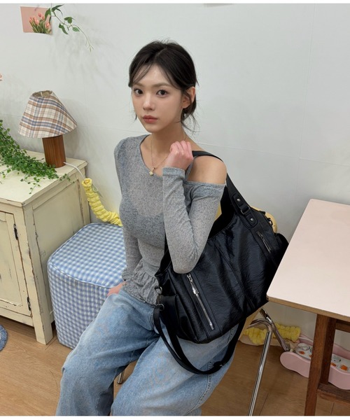 ショルダーバッグ バッグ 「多収納」ソフトレザー調 2WAYショルダー