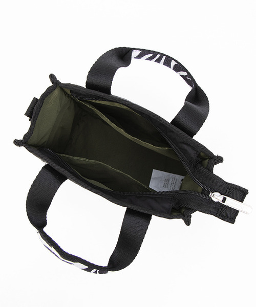 美品 レスポートサック 2way リュック バックパック ハンドバッグ ブラック レスポートサック(LeSportsac) 2way リュック・バックパック | 通販