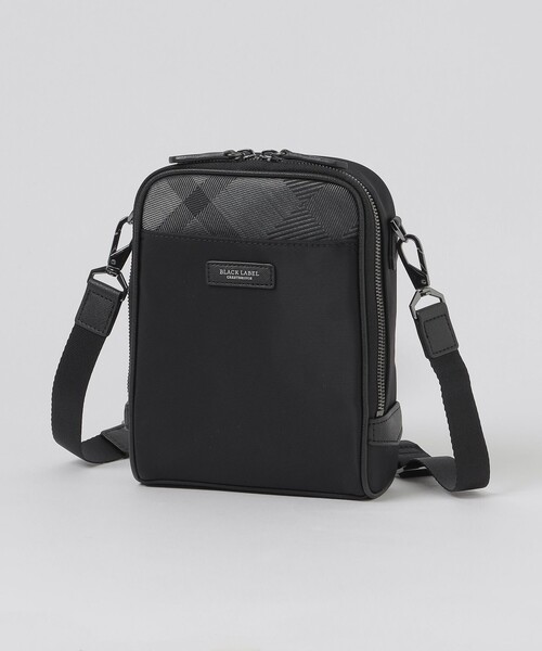 美品✨ブラックレーベルクレストブリッジ　ボディバッグ　チェック　ショルダーバッグ BLACK LABEL CRESTBRIDGE ブラックレーベル ボディバッグ チェック 黒