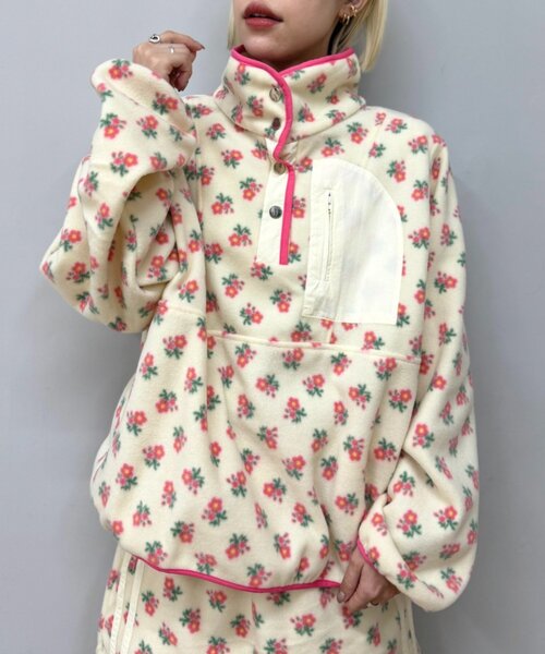 w closet（ダブルクローゼット） tシャツ 花柄フリースプルオーバー