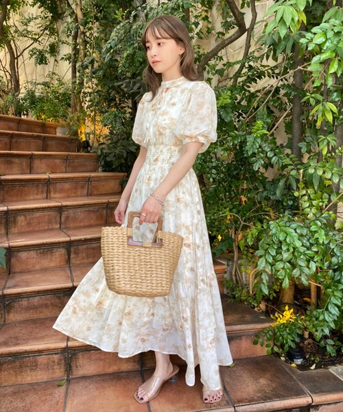 初回限定お試し価格 ワンピース 水彩花柄シャーリングワンピース Honeymoon Style