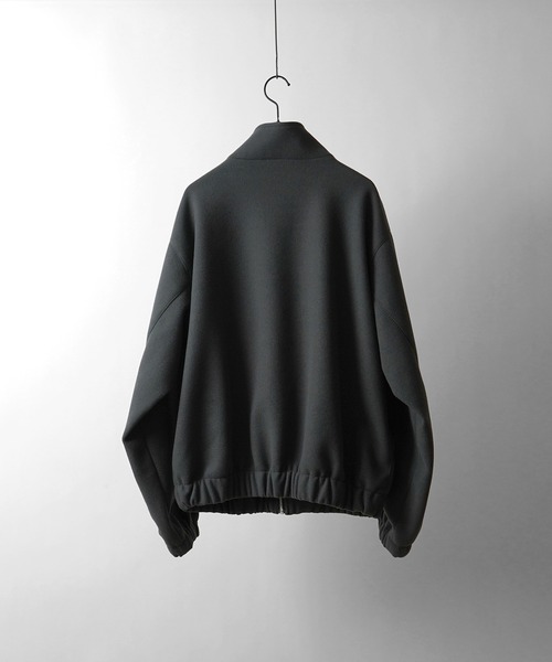 ビアズリー バルーンスリーブ 黒 ジャケット ブルゾン BEARDSLEY 黒 バルーンスリーブ ジャケット