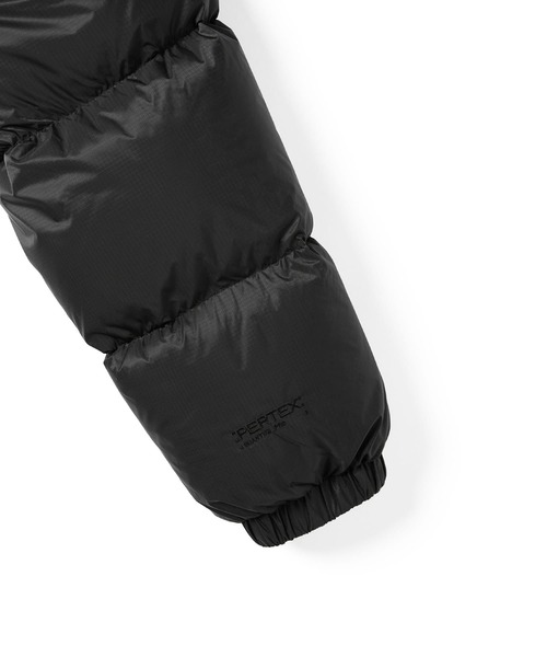【新品未使用タグ付き】thisisneverthat ダウン　ブラック　Mサイズ thisisneverthat ダウンジャケット PERTEX T Down Jacket