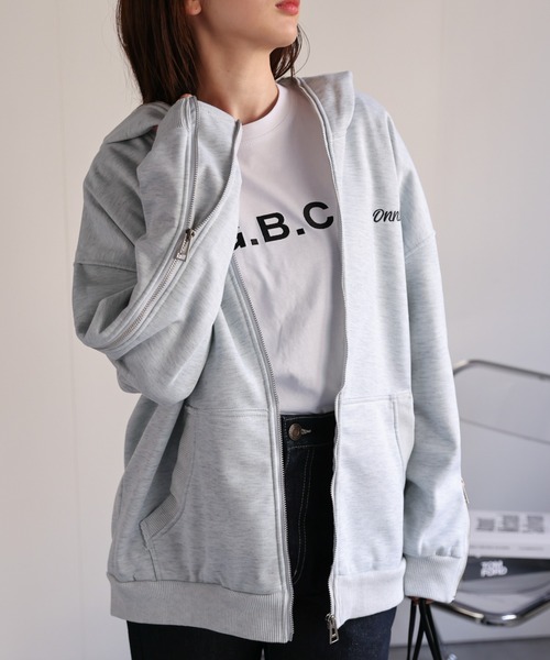 パーカー 「ユニセックス」胸元刺繍/ロゴ入り ジップアップスリーブフーディー/パーカー/裏起毛 レディース メンズ | CREARE -LINO- | 20