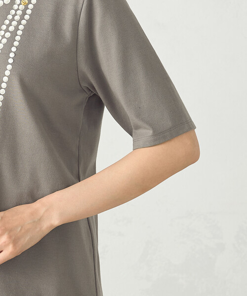 COMME CA ISM（コムサイズム） tシャツ パールネックレスプリント