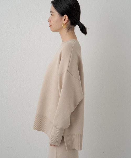 新品 Loungedress Vネック ニット ベージュ ウォッシャブル 長袖 グッドスペックKNIT／モックネックニット／長袖／ウォッシャブル