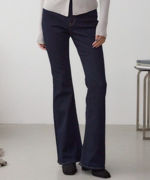 MOUSSY パンツ　フレアデニムパンツ AZUL BY MOUSSY ジーンズ デニム デニムパンツ DENIM フレア