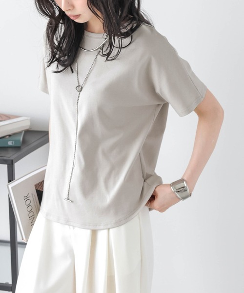 美品　トップス　ラウンドヘムカットトップス ラウンドヘム カットソー レディースのおすすめ人気商品一覧
