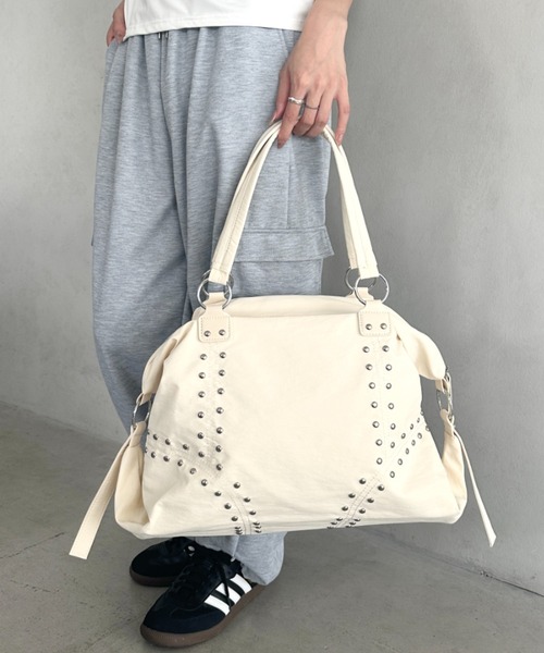 ボストンバッグ スタッズナイロン大容量ボストンバッグ 2WAYバッグ