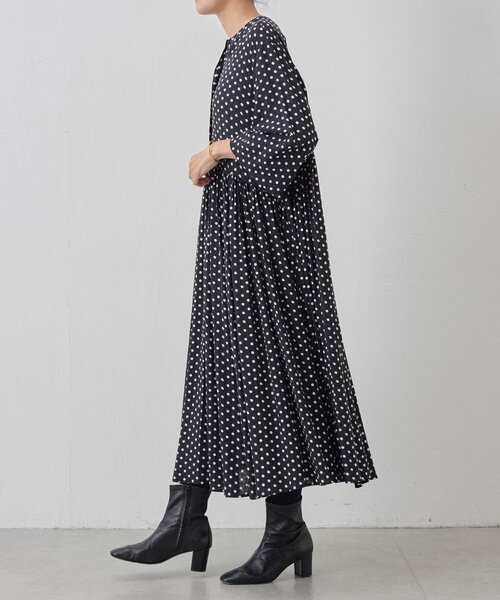 大人気 BEARDSLEY ビアズリー ワンピース ブラック ゆったり 新品 BEARDSLEY（ビアズリー） ワンピース ドッキングボリュームワンピース