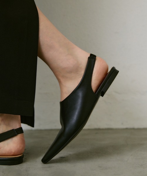 AIC. パンプス スリングバックポインテッドフラットシューズ