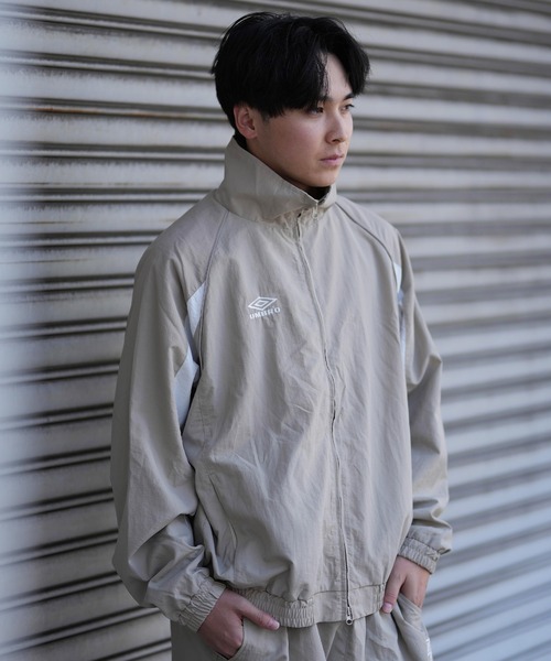 「UMBRO」 ナイロンブルゾン L ブラック メンズ_1