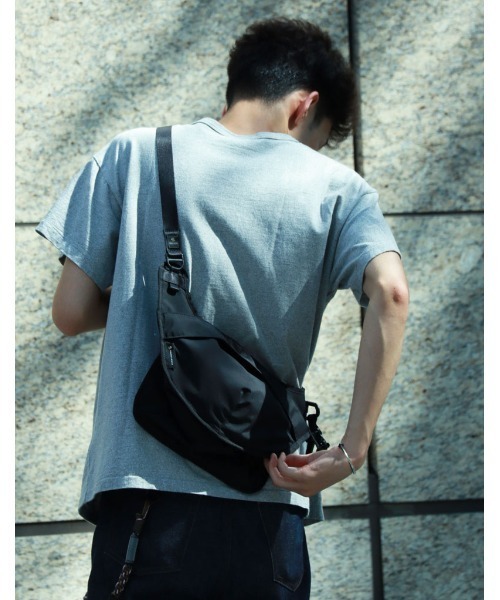 master-piece ボディバッグ 02870 （ブラック） Face Leather Ver. Front Pack ｜master-piece | マスターピース