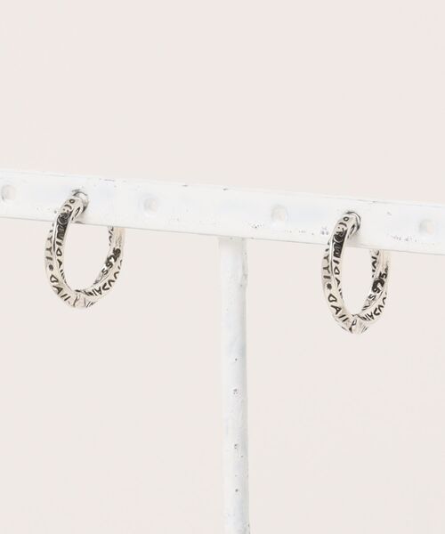LA VORAGINE（ラ ヴォラジネ） ピアス レトロ風アンティークピアス