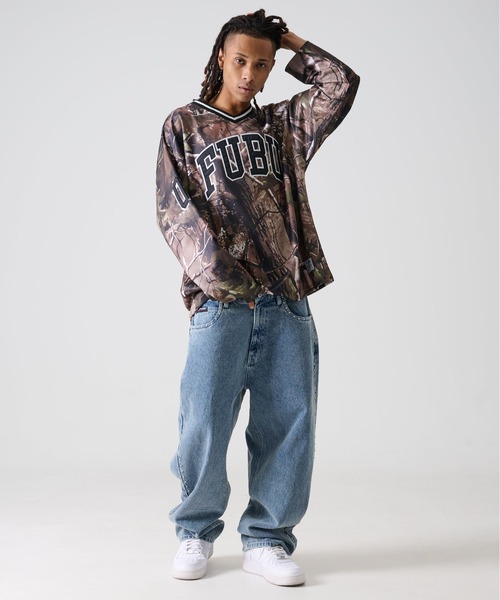 FUBU（フブ） tシャツ ブランド ロゴ ナンバー ワッペン Vネック 長袖