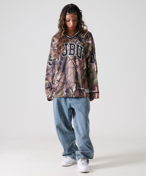 FUBU（フブ） tシャツ ブランド ロゴ ナンバー ワッペン Vネック 長袖