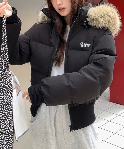 SHEENA（シーナ） ブルゾン アウター ワンポイント刺繍ロゴファー