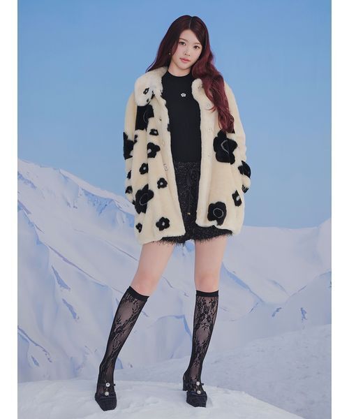 LILY BROWN MARY QUANT ファーコート リリーブラウン LILY BROWN×MARY QUANT】ビジューボタンミドルファーコート(ノーカラー