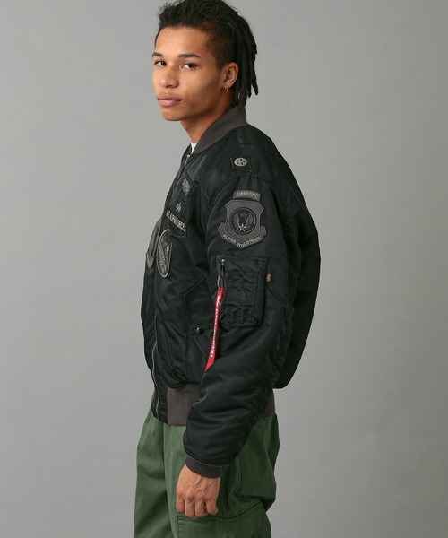 「Alpha Industries」 ナイロンブルゾン LARGE グレー メンズの画像