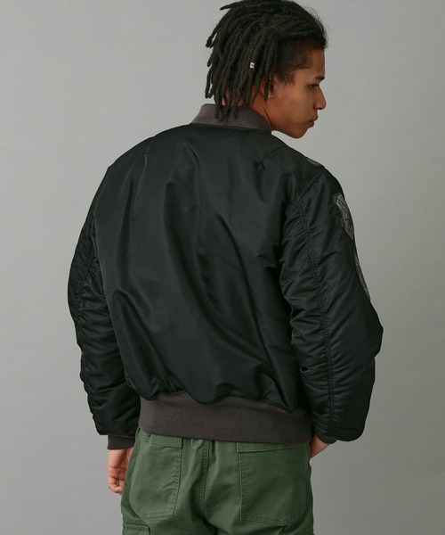 「Alpha Industries」 ナイロンブルゾン LARGE グレー メンズの画像