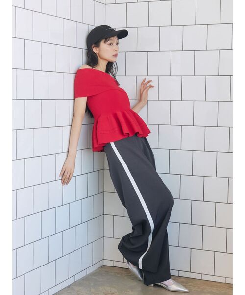 ニット セーター ペプラムオフショルニットプルオーバー 「夏服」 レディースの画像