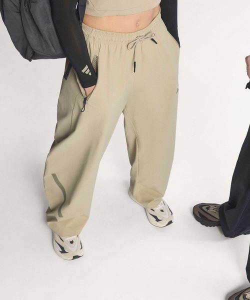 adidas（アディダス） ワイドパンツ スウェットパンツ ジャージ Z.N.E.