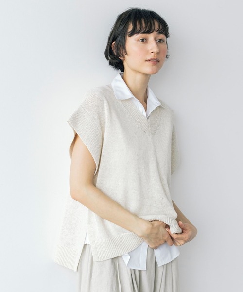 美品 CLANE 3,5万円 スタンドカラーのベスト ジレ リネン混 クラネ studio CLIP（スタディオクリップ） ベスト ジレ 「natural by clip
