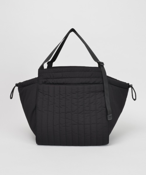 SOLPRESA キルティングトートバッグ Mサイズ　ブラック SOLPRESA（ソルプレーサ） トートバッグ ○「洗濯機洗い可能」 軽量