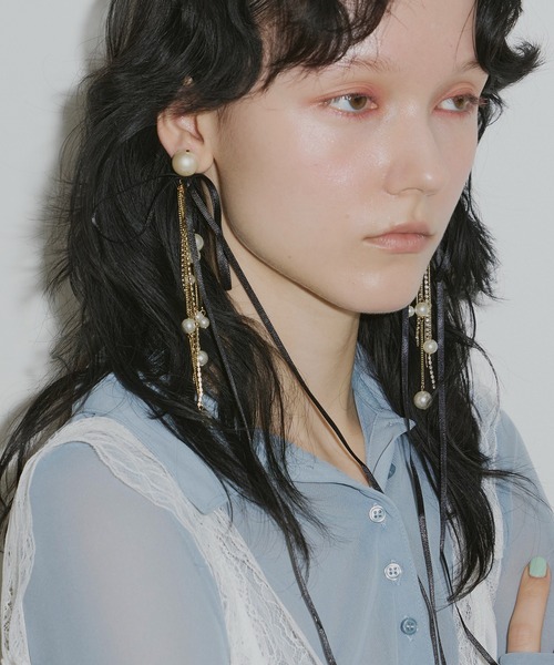 た*や様 正規品CHANELリボンモチーフ・ロングチェーンピアス 20210904161803-300x300.jpg