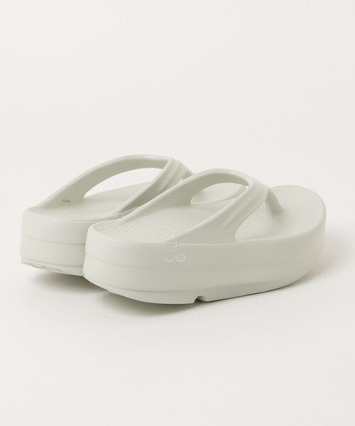 OOFOS OOmega サンダル 23cm OOFOS / OOmega（23～25cm）（サンダル）｜OOFOS（ウーフォス