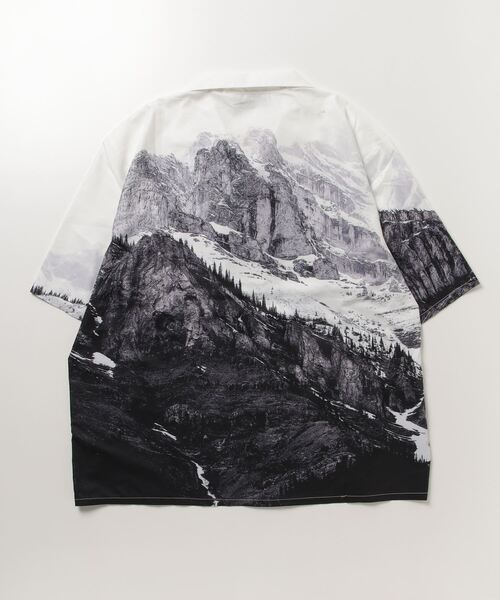 国内発/日本未入荷☆HARSH AND CRUEL☆ルーズ 半袖 ジップシャツ HARSH AND CRUEL 「HARSH CRUEL」 半袖シャツ LARGE ホワイト