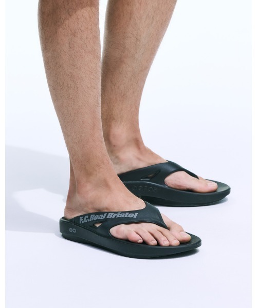 F.C.Real Bristol（エフシーレアルブリストル） サンダル OOFOS