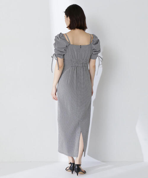 NATURAL BEAUTY BASIC ワンピース サッカーオフショルIライン