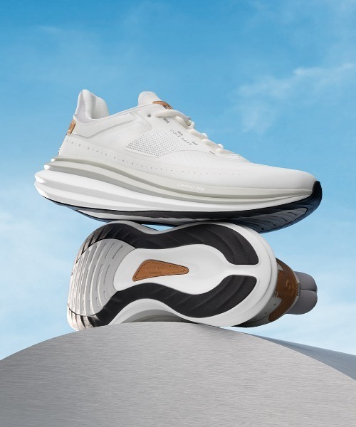 COLE HAAN オリジナルグランド クアッドスター ランニング COLE HAAN スニーカー オリジナルグランド クアッドスター