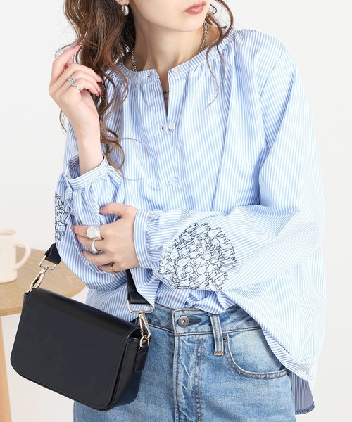 Quelle Chance（ケルシャンス） ブラウス シャツ 袖猫刺繍ブラウス