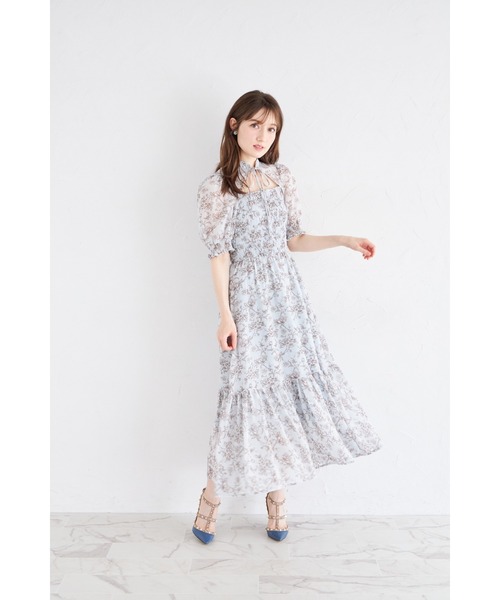 DRESCCO ドレスコのワンピースとヘアアクセサリー DRESCCO ドレスコのワンピースとヘアアクセサリー