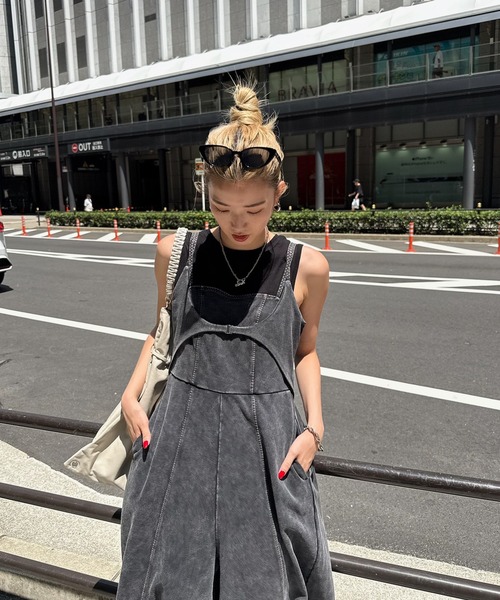 Ameri(アメリ) オールインワン DENIM LIKE VOLUME CAMI ROMPERS Ameri(アメリ) オールインワン DENIM LIKE VOLUME CAMI ROMPERS