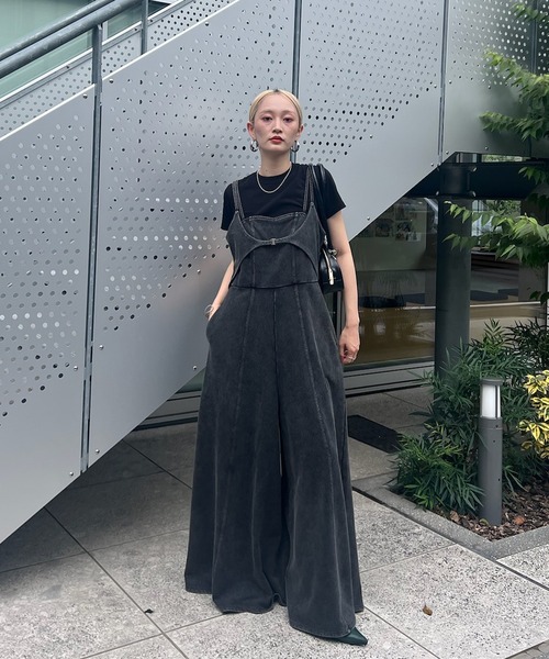 Ameri(アメリ) オールインワン DENIM LIKE VOLUME CAMI ROMPERS Ameri(アメリ) オールインワン DENIM LIKE VOLUME CAMI ROMPERS
