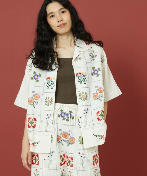 「Freada」 半袖シャツ フリ- オフホワイト レディース_画像5