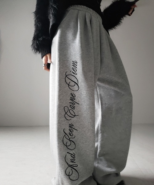 【新品未使用】wmmwジャージパンツwhatmeemeewantsロゴ入販売終了 新品未使用】wmmwジャージパンツwhatmeemeewantsロゴ入販売終了 セール