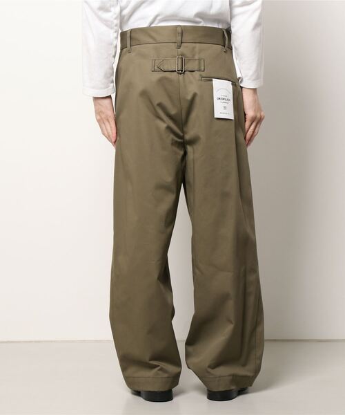 Traditional Weatherwear（トラディショナル ウェザーウェア） パンツ
