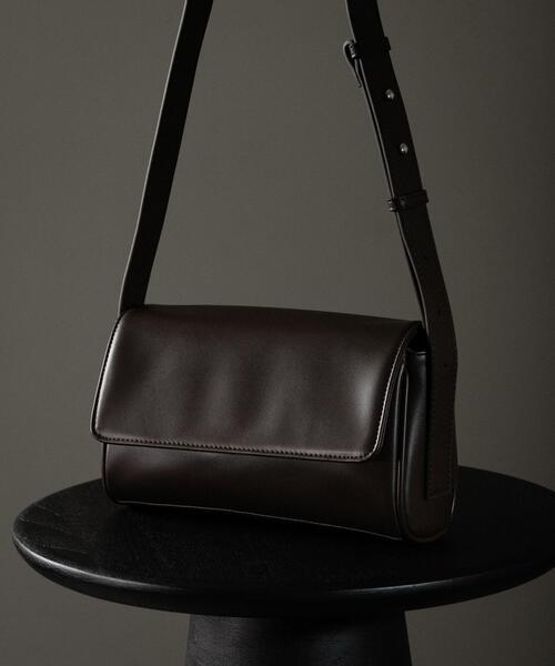 SENSE OF PLACE by URBAN RESEARCH ショルダーバッグ フラップ