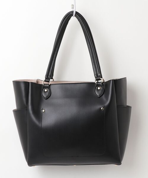 MARY QUANT　マリークワント　バッグ　ハンドバッグ　花　ブラック　黒 マリー・クワント展」開催記念のバッグ2種。どっちも捨てがたい