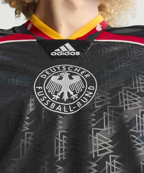 tシャツ ブリングバック リミックス ドイツ ジャージ / アディダスオリジナルス adidas Originals メンズ レディースの画像