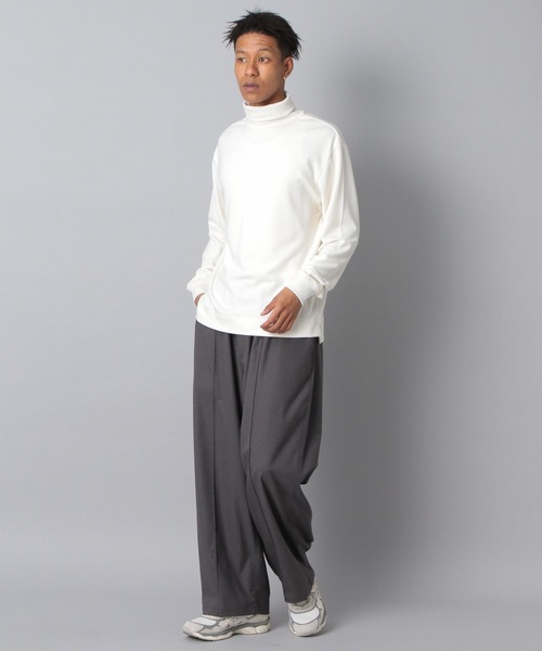 「NUMERALS」 長袖Tシャツ MEDIUM オフホワイト メンズ_画像3